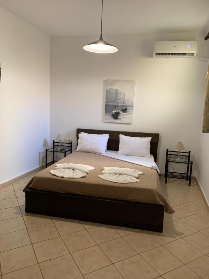 Little Yard Studios & Apartments #5 Budget Studio Naxos City Eksteriør billede