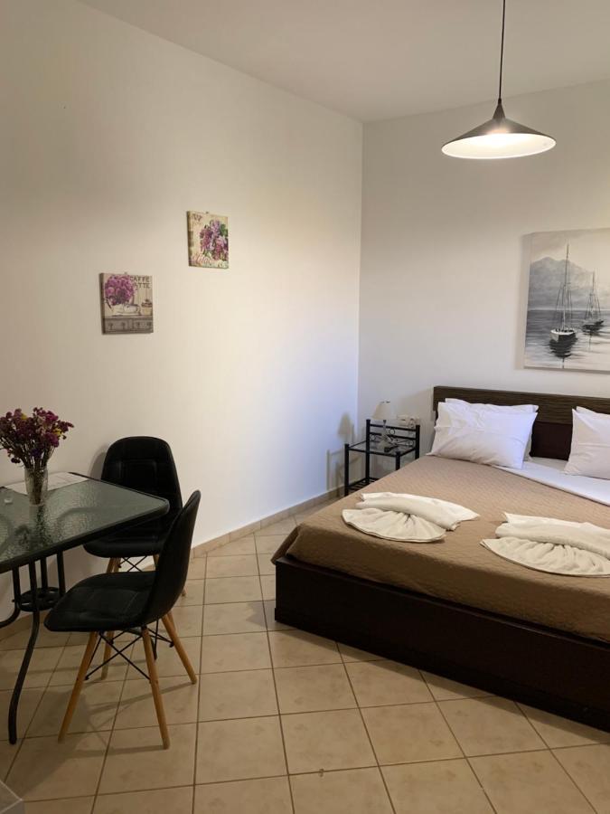 Little Yard Studios & Apartments #5 Budget Studio Naxos City Eksteriør billede